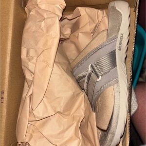 Merrell Moon Gray Terran 3 Cush Post Sandals